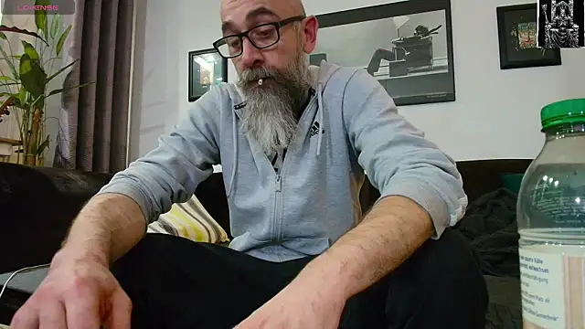 Snapshot of Kingsscepter chatting on 27, 2, 2025 Kingsscepter online show from 27, 2, 2025