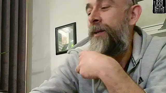 Snapshot of Kingsscepter chatting on 2, 3, 2025 Kingsscepter online show from 2, 3, 2025