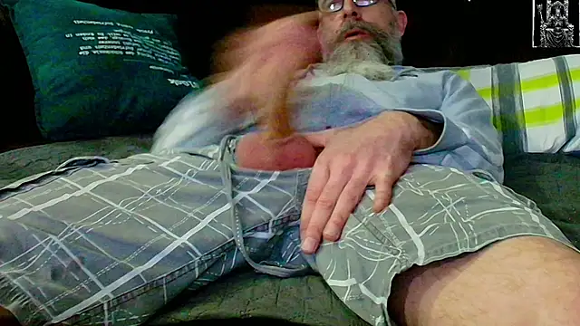 Snapshot of Kingsscepter chatting on 3, 3, 2025 Kingsscepter online show from 3, 3, 2025