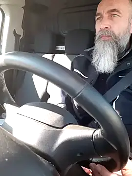 Snapshot of Kingsscepter chatting on 5, 3, 2025 Kingsscepter online show from 5, 3, 2025