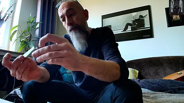 Snapshot of Kingsscepter chatting on 15, 3, 2025 Kingsscepter online show from 15, 3, 2025