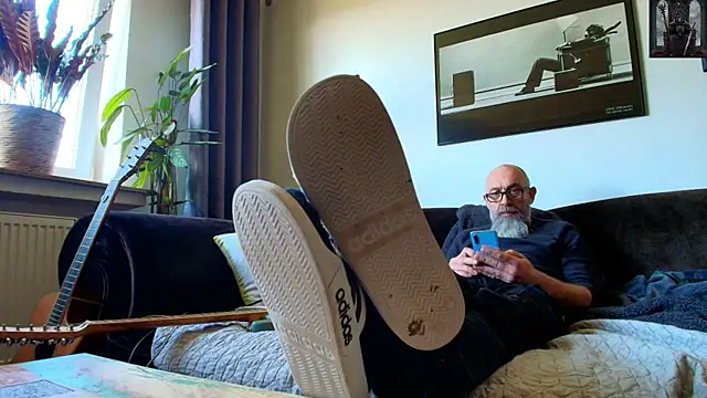 Snapshot of Kingsscepter chatting on 16, 3, 2025 Kingsscepter online show from 16, 3, 2025