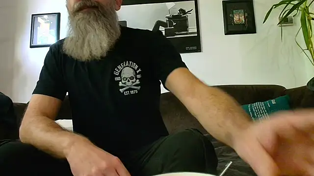 Snapshot of Kingsscepter chatting on 19, 10, 2025 Kingsscepter online show from 19, 10, 2025