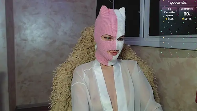 Snapshot of Domiiiniiicana chatting on 17, 9, 2025 Domiiiniiicana online show from 17, 9, 2025