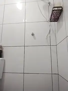 Luci foxx online show from 27, 3, 2026