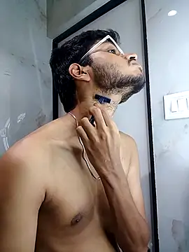 Snapshot of skinnyyyyyyyyy chatting on 9, 9, 2025 skinnyyyyyyyyy online show from 9, 9, 2025