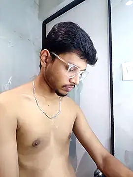 Snapshot of skinnyyyyyyyyy chatting on 15, 10, 2025 skinnyyyyyyyyy online show from 15, 10, 2025