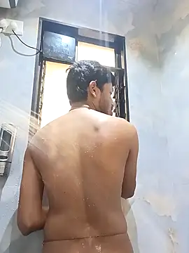 Snapshot of skinnyyyyyyyyy chatting on 29, 10, 2025 skinnyyyyyyyyy online show from 29, 10, 2025