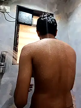 Snapshot of skinnyyyyyyyyy chatting on 5, 12, 2025 skinnyyyyyyyyy online show from 5, 12, 2025