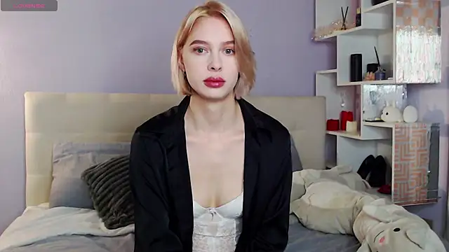 White Lioness online show from 1, 11, 2025