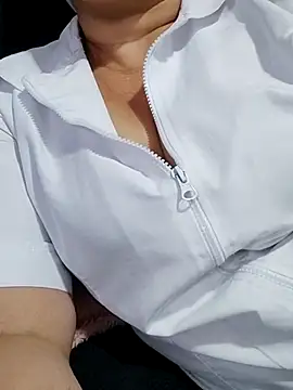  Prinscarlet  online show from 24, 9, 2025