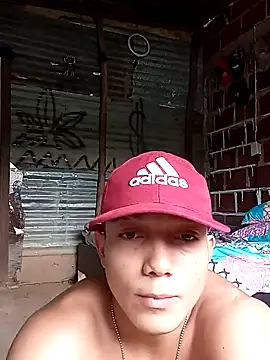 Snapshot of tayson_ chatting on 30, 1, 2025 tayson online show from 30, 1, 2025