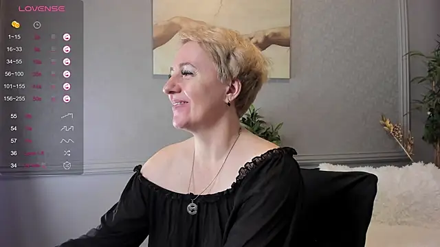 Snapshot of Nika_Smit chatting on 24, 12, 2024 Nika Smit online show from 24, 12, 2024