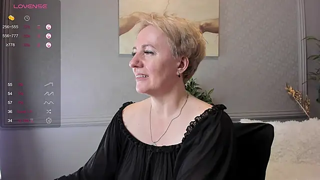 Snapshot of Nika_Smit chatting on 24, 12, 2024 Nika Smit online show from 24, 12, 2024