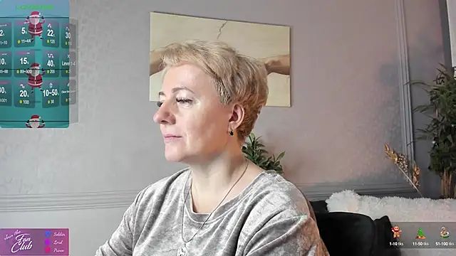 Snapshot of Nika_Smit chatting on 25, 12, 2024 Nika Smit online show from 25, 12, 2024