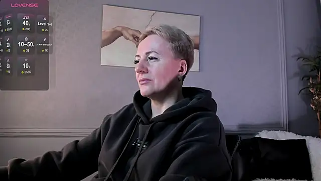 Snapshot of Nika_Smit chatting on 4, 3, 2025 Nika Smit online show from 4, 3, 2025