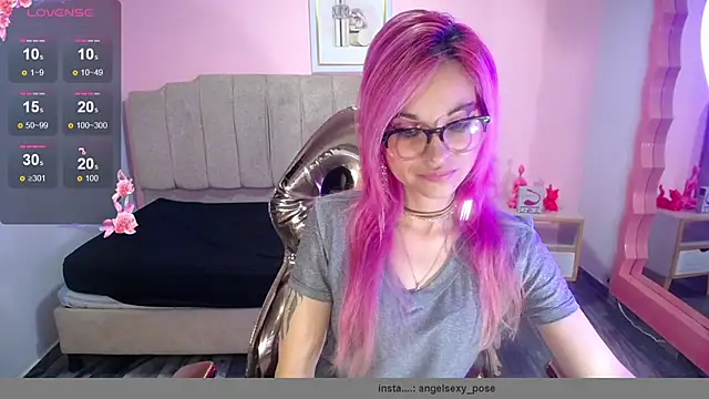 Snapshot of abril_ch_ chatting on 15, 10, 2025 abril ch online show from 15, 10, 2025