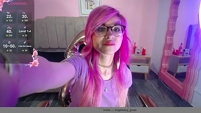 Snapshot of abril_ch_ chatting on 18, 10, 2025 abril ch online show from 18, 10, 2025