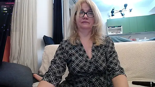 Snapshot of Blond_Woman chatting on 28, 1, 2025 Blond Woman online show from 28, 1, 2025