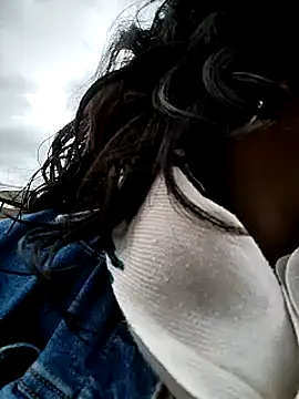 NATHALIA-28  online show from 21, 2, 2025