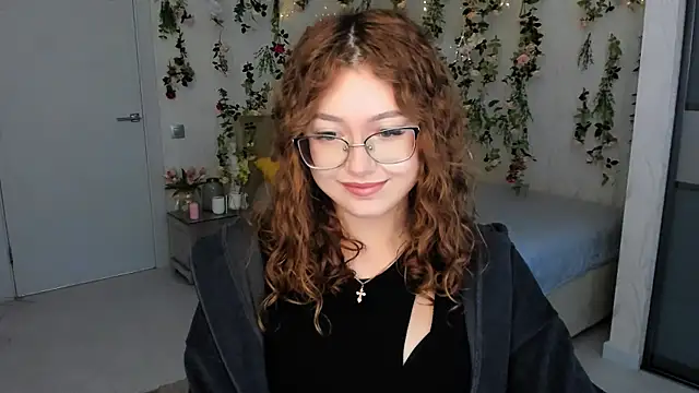 SereneFlame online show from 17, 9, 2025