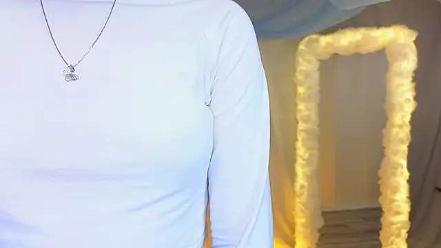 AlisiaSpinnet  online show from 14, 1, 2025