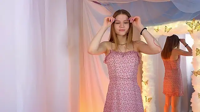 AlisiaSpinnet  online show from 24, 1, 2025