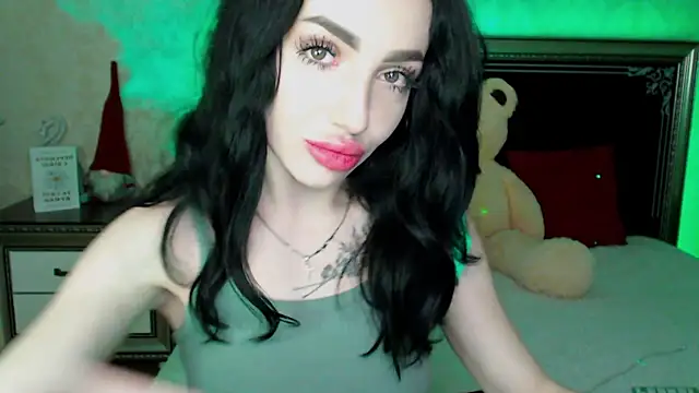 NancyLovee  online show from 24, 1, 2025