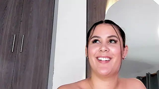 Snapshot of LexyRobert chatting on 3, 2, 2025 LexyRobert online show from 3, 2, 2025