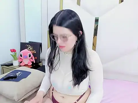 TiffanyDolll   online show from 25, 9, 2025