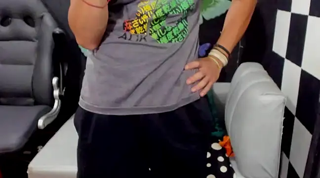 MikeRose94 online show from 27, 2, 2025