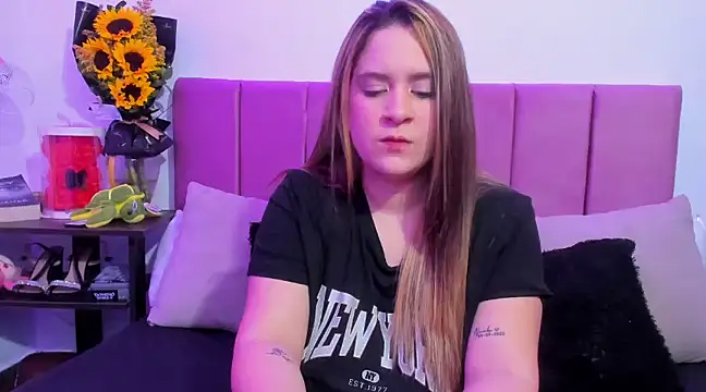 EmmyGray online show from 10, 12, 2024