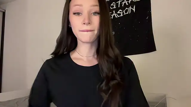 ur molly online show from 17, 10, 2025