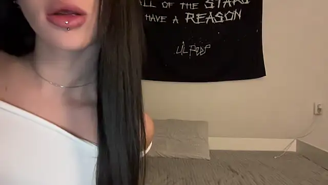 ur molly online show from 19, 10, 2025