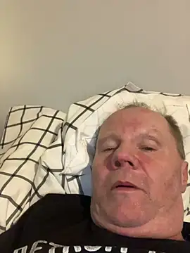 Snapshot of masterjerseyjoe chatting on 8, 1, 2025 masterjerseyjoe online show from 8, 1, 2025