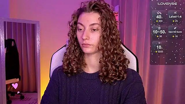 Snapshot of lady_curls chatting on 19, 1, 2025 lady curls online show from 19, 1, 2025