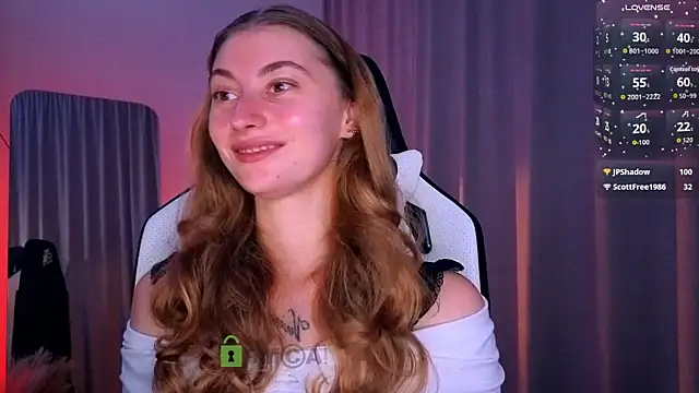 Snapshot of lady_curls chatting on 15, 9, 2025 lady curls online show from 15, 9, 2025