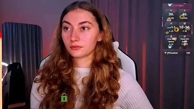 Snapshot of lady_curls chatting on 20, 10, 2025 lady curls online show from 20, 10, 2025