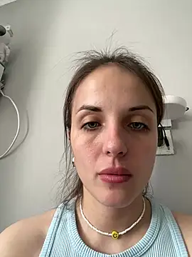 Snapshot of AmiLavs chatting on 13, 3, 2025 AmiLavs online show from 13, 3, 2025