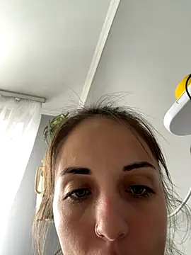 Snapshot of AmiLavs chatting on 11, 9, 2025 AmiLavs online show from 11, 9, 2025