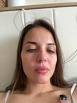 Snapshot of AmiLavs chatting on 16, 9, 2025 AmiLavs online show from 16, 9, 2025