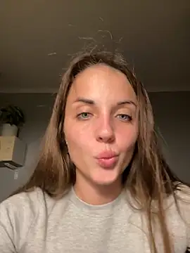 Snapshot of AmiLavs chatting on 17, 9, 2025 AmiLavs online show from 17, 9, 2025