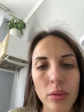 Snapshot of AmiLavs chatting on 24, 9, 2025 AmiLavs online show from 24, 9, 2025