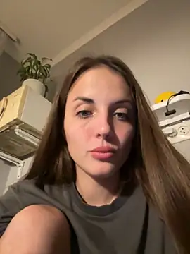 Snapshot of AmiLavs chatting on 21, 10, 2025 AmiLavs online show from 21, 10, 2025