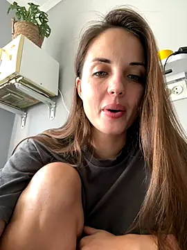 Snapshot of AmiLavs chatting on 26, 10, 2025 AmiLavs online show from 26, 10, 2025