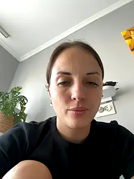 Snapshot of AmiLavs chatting on 3, 11, 2025 AmiLavs online show from 3, 11, 2025