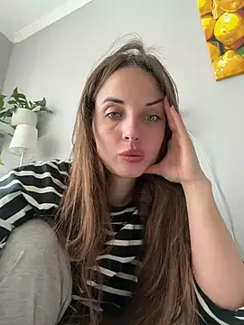 AmiLavs online show from 2, 4, 2026