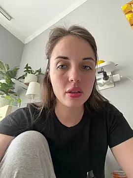 AmiLavs online show from 9, 4, 2026