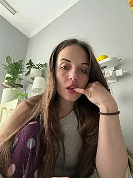 AmiLavs online show from 18, 4, 2026