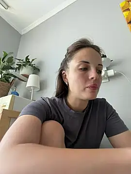 AmiLavs online show from 13, 7, 2026